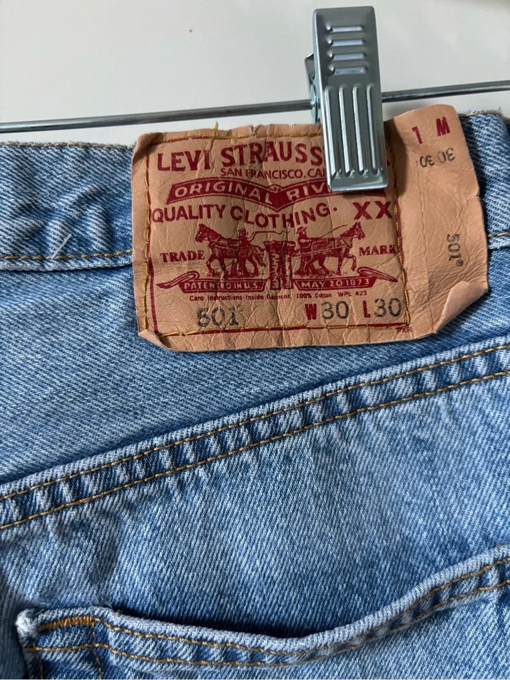 Levis classic straight